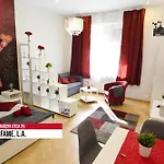 Apartment Little Americas Ring Budapest