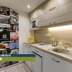 Apartment Little Americas Ring