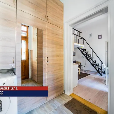 Little Americas Ring Budapest